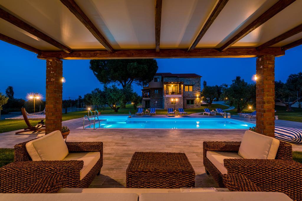 Mediterraneo Luxury Suites Halkidiki Vourvourou Exterior foto