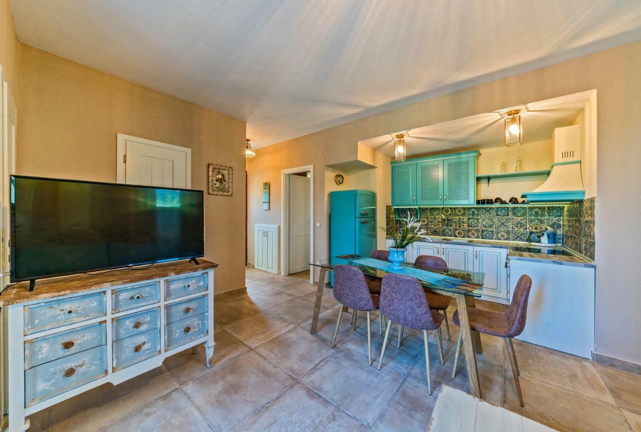 Mediterraneo Luxury Suites Halkidiki Vourvourou Exterior foto
